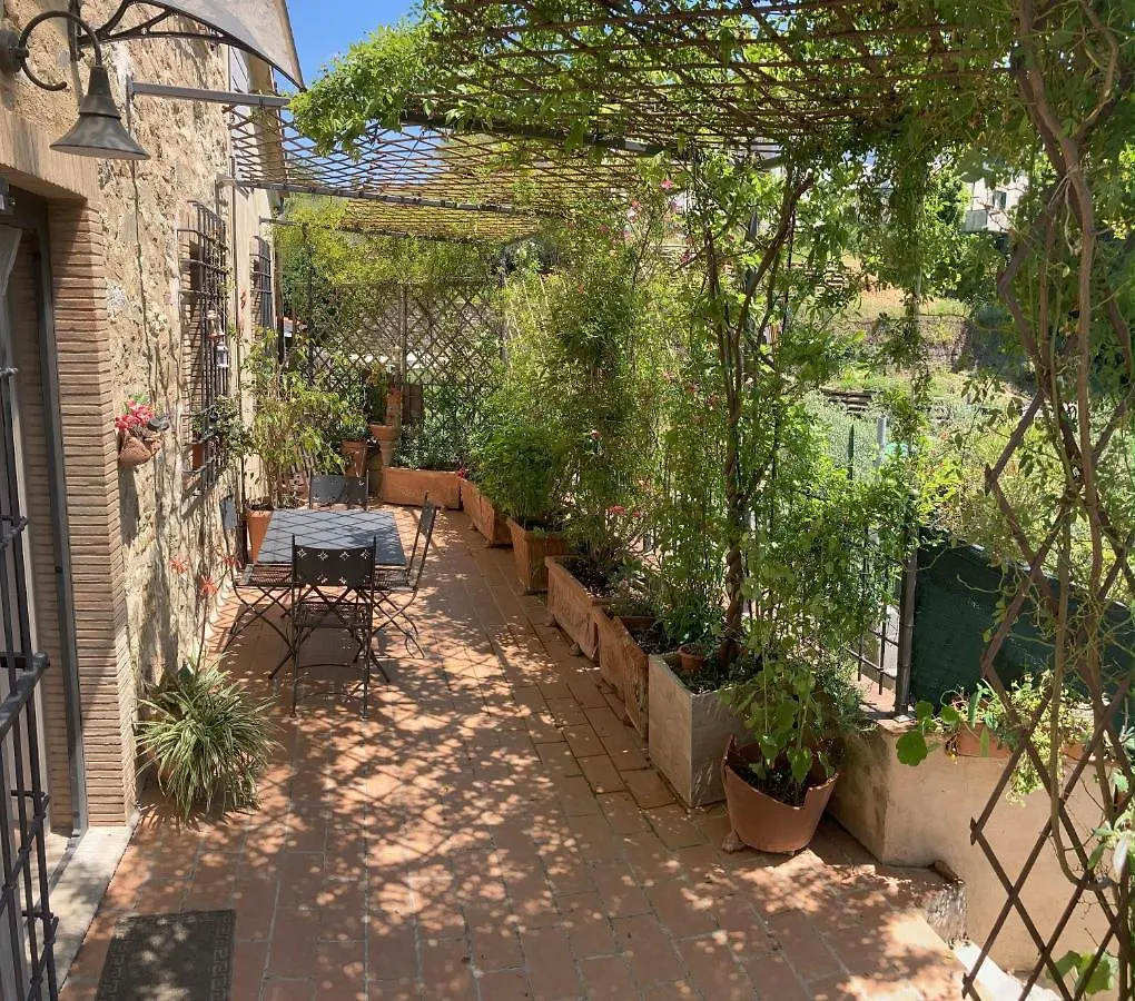 Country house La Casina Delle Rondini Guest House Corsanico-Bargecchia Italy