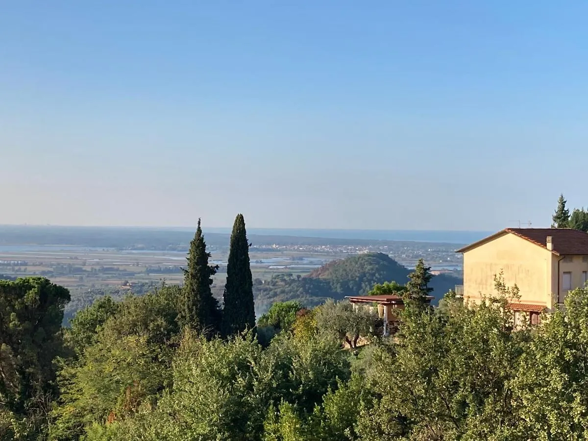 Country house La Casina Delle Rondini Guest House Corsanico-Bargecchia