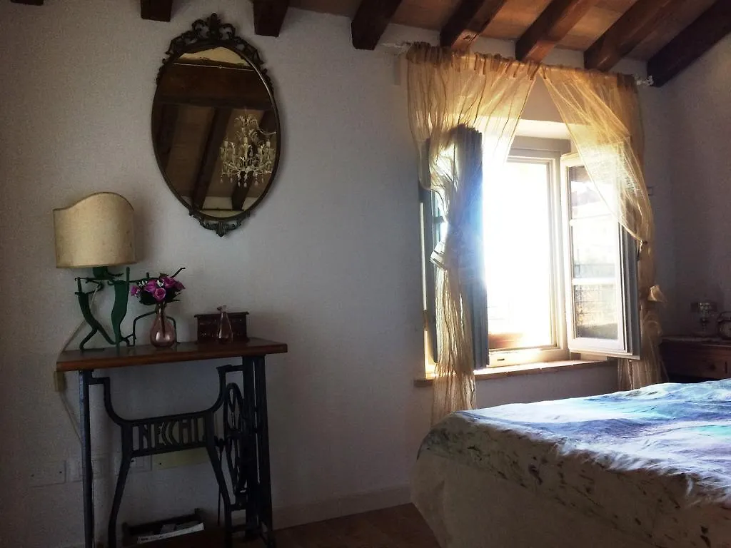 La Casina Delle Rondini Guest House Corsanico-Bargecchia