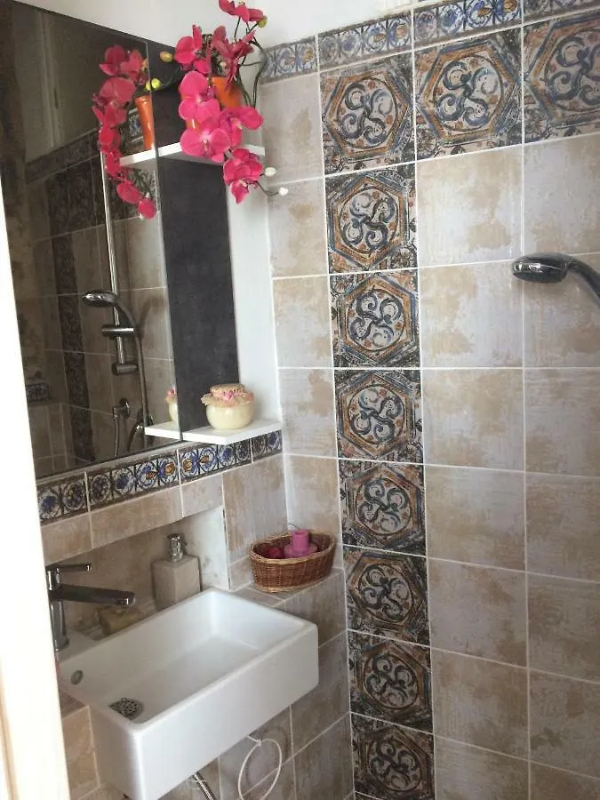 Country house La Casina Delle Rondini Guest House Corsanico-Bargecchia