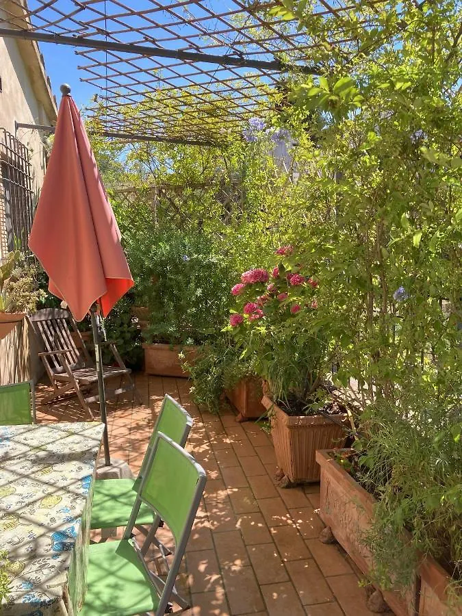 Country house La Casina Delle Rondini Guest House Corsanico-Bargecchia Italy